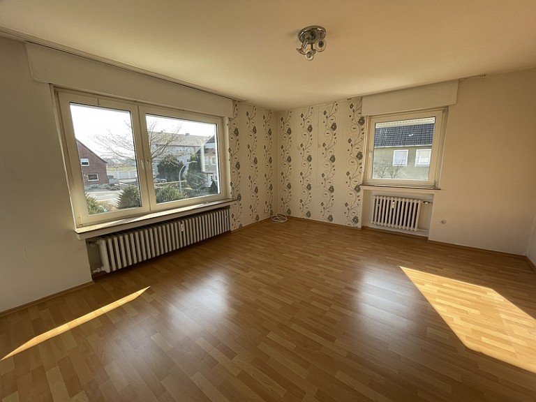 Wohnen Rheda-Wiedenbr�ck Etagenwohnung Dreizimmerwohnung mit Dachgeschoss und Garten